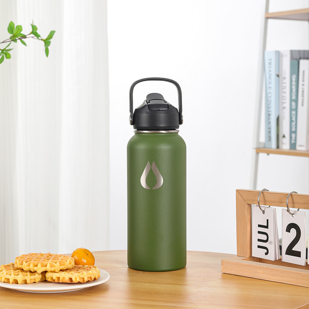 Vattenflaska - 960ML - Mörk oliv