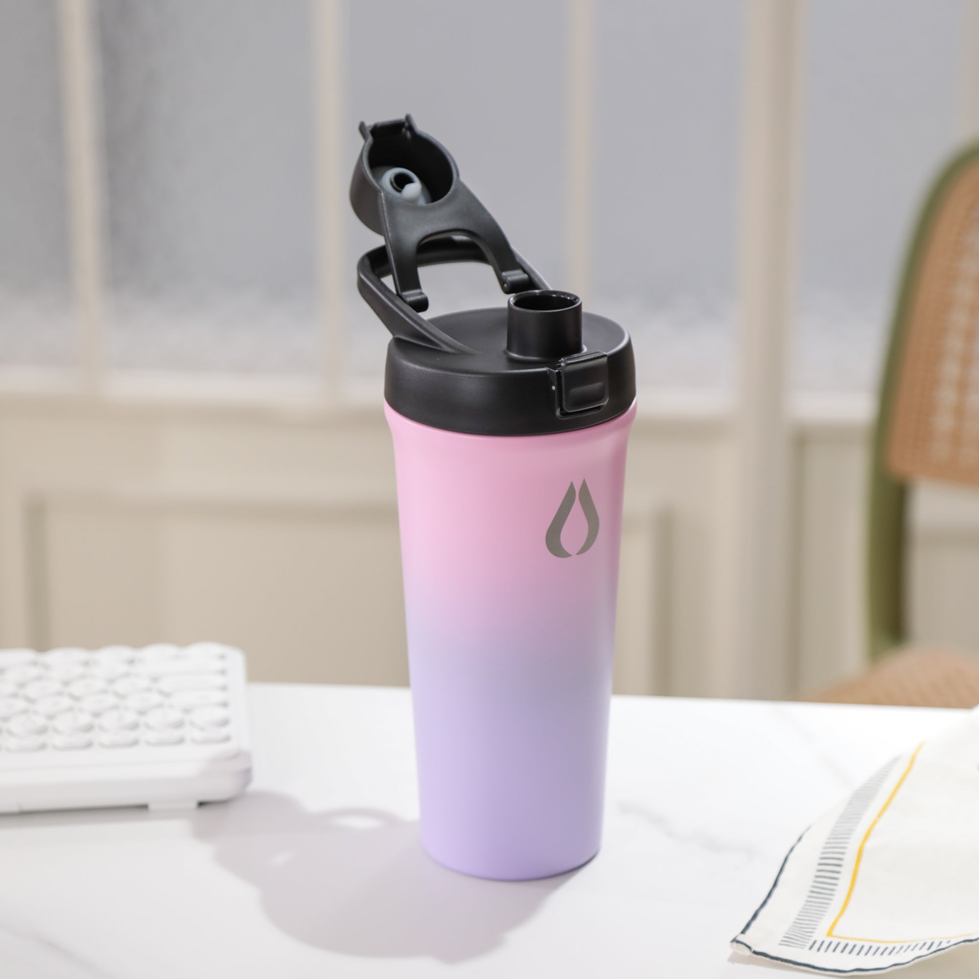 Shaker - 750ML - Enhörning