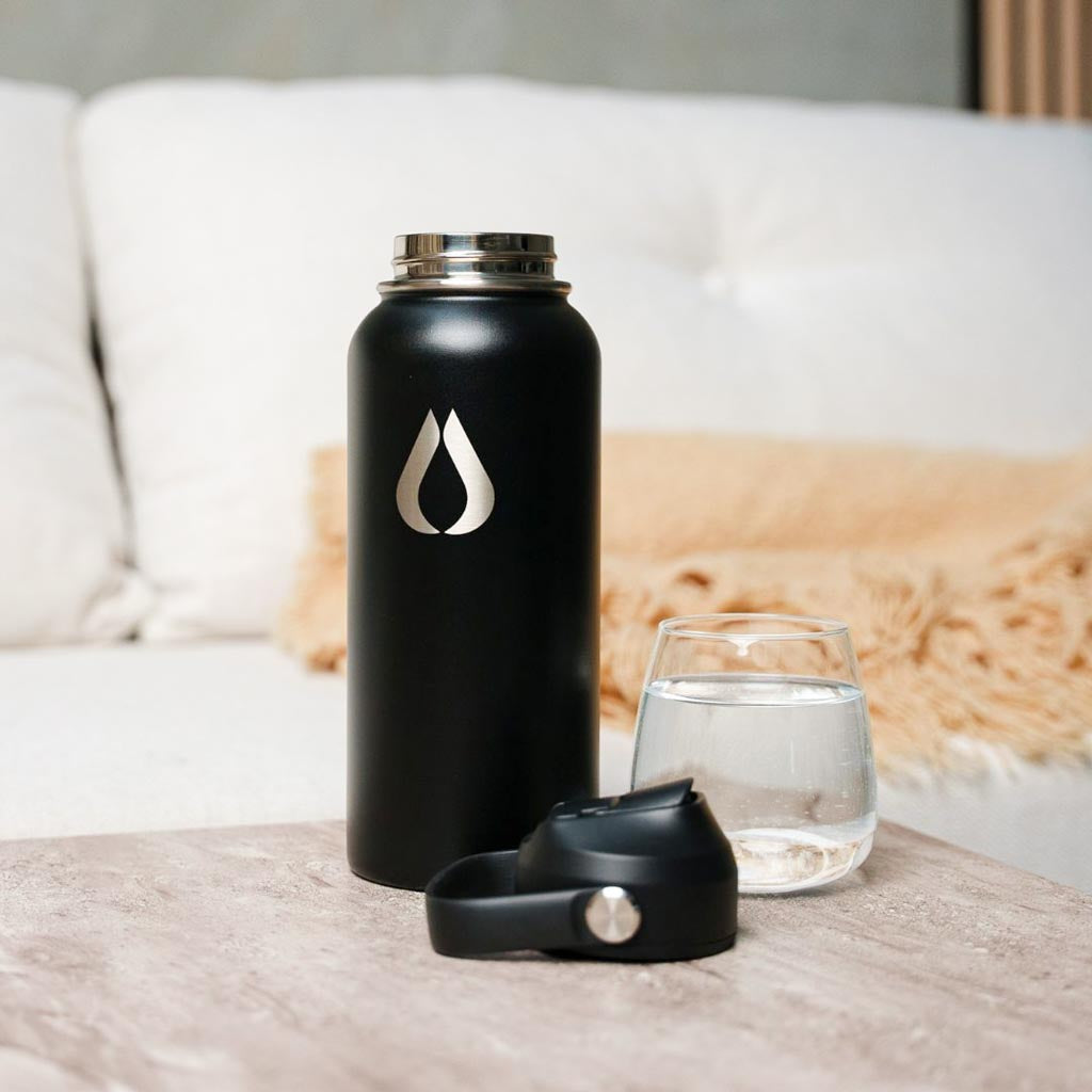 Vattenflaska - 960ML - Svart