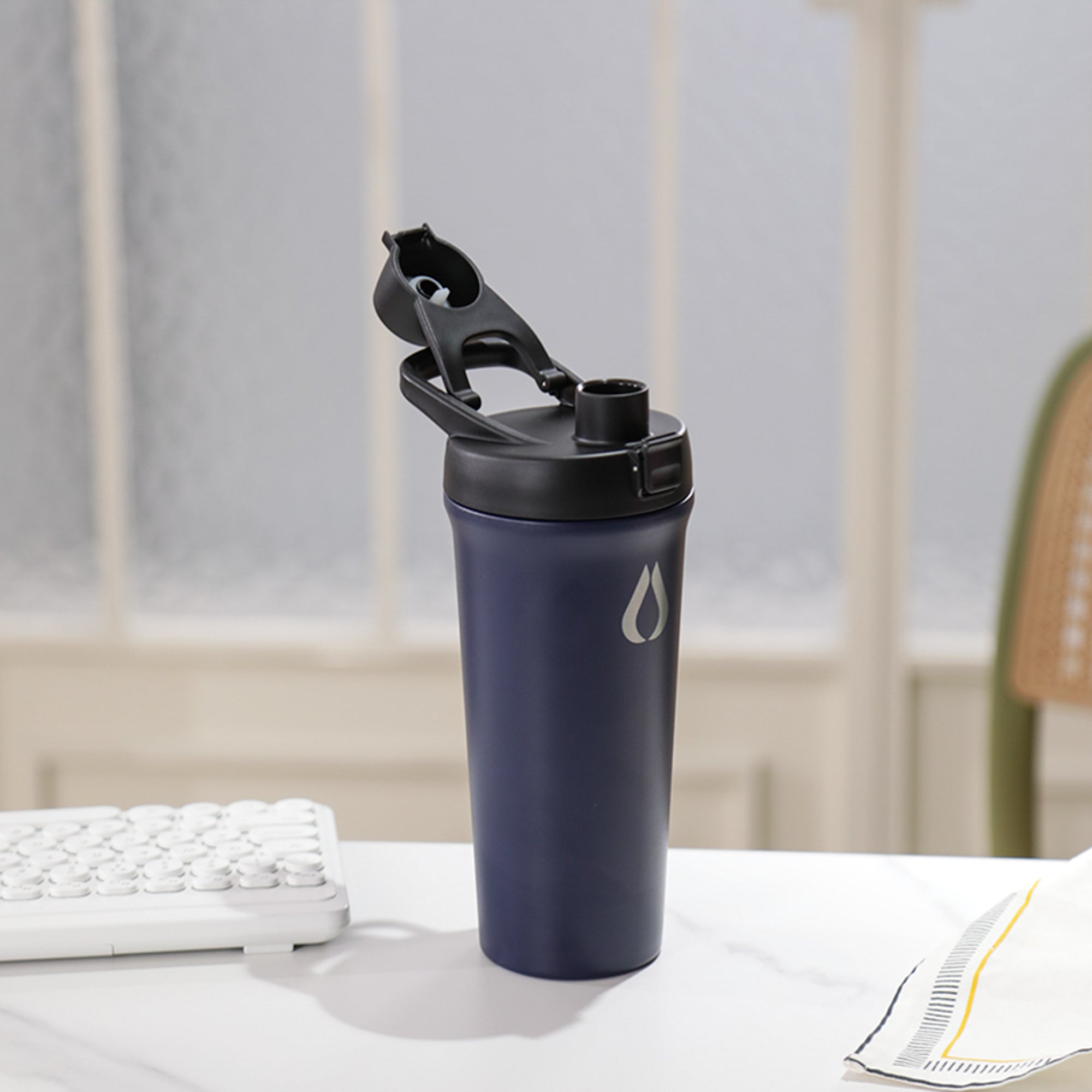 Shaker - 750ML - Skymning